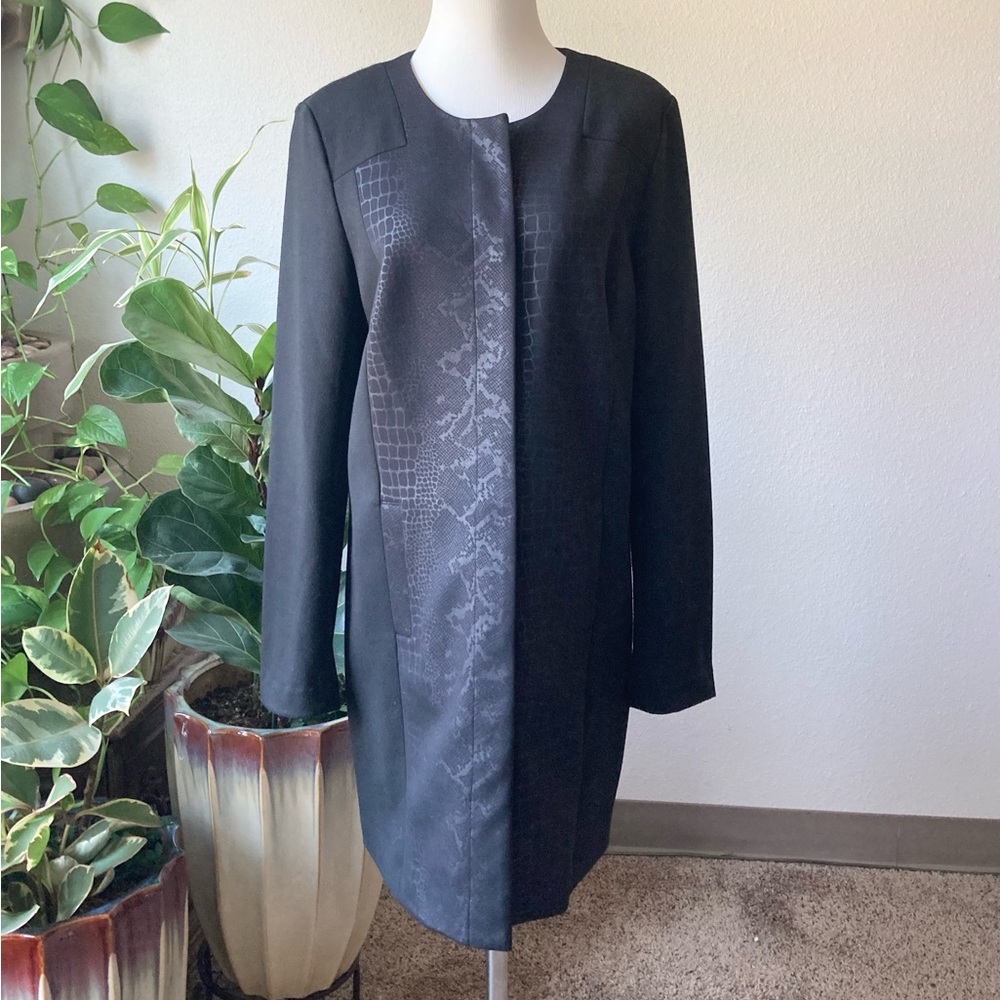 Laundry By Shelli Segal Black Polyester Rayon Long Blazer size 8